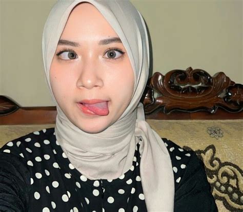Bokep Ukhti Porn Videos .